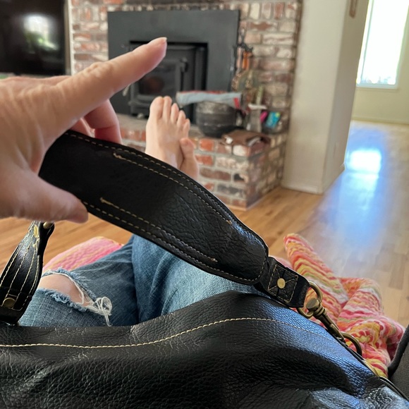 Prada bag in beautiful condition - Picture 8 of 10